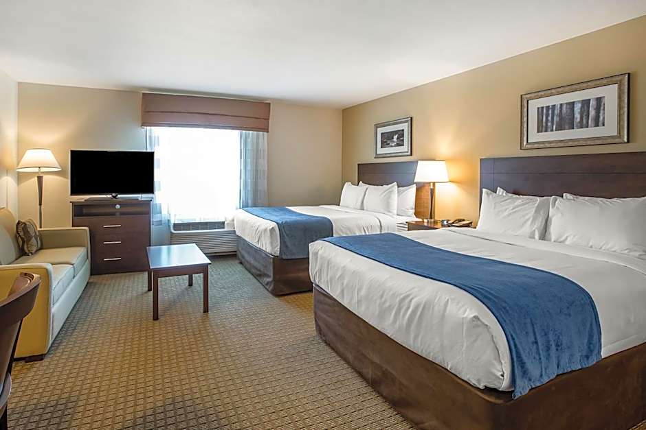 Photo 1 of 4 of Efficiency 2 Queen Beds Suite, Accessible, Nonsmoking