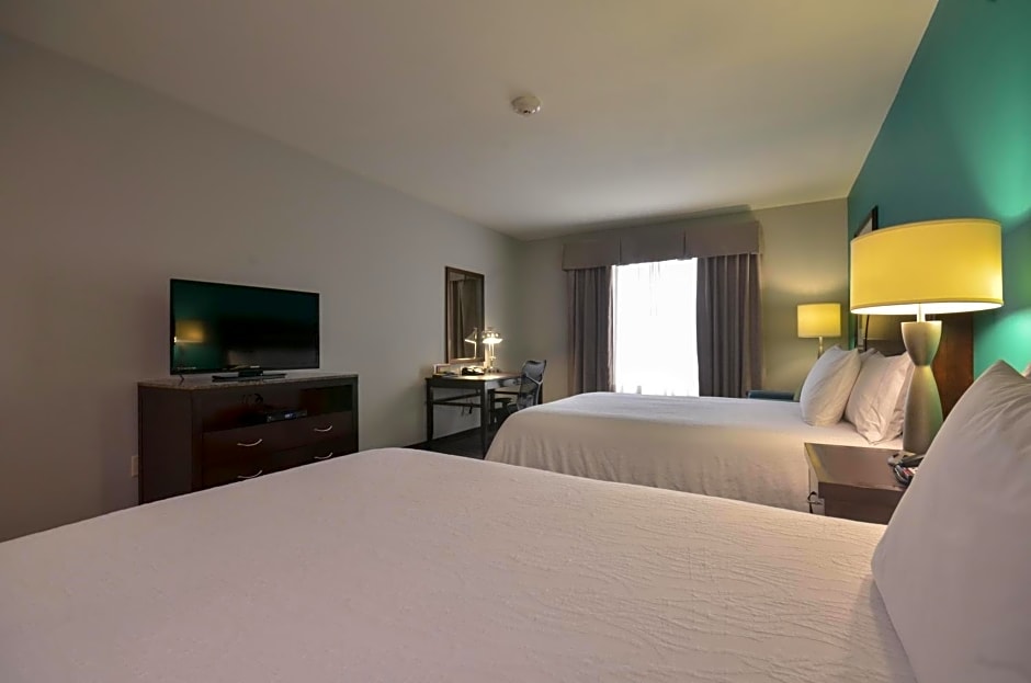 Hilton Garden Inn and Fayetteville Convention Center