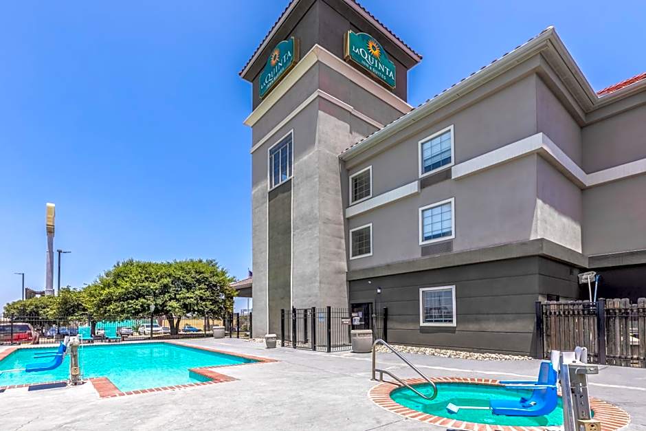 La Quinta Inn & Suites by Wyndham New Braunfels