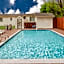 Travelodge by Wyndham Santa Rosa Wine Country