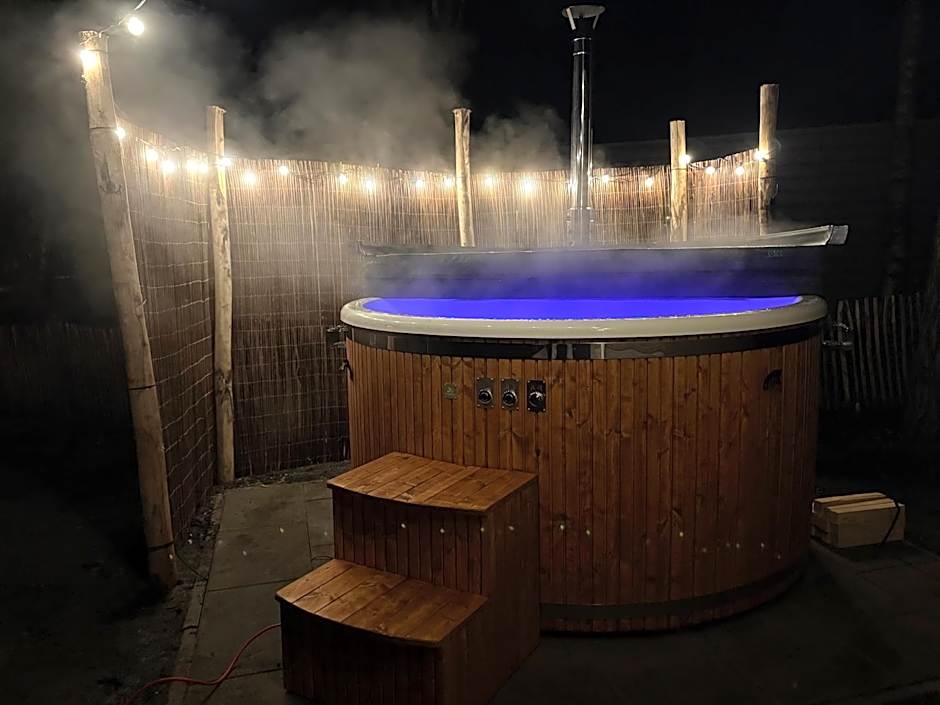 Boshuis Het Groene Hert met Hottub