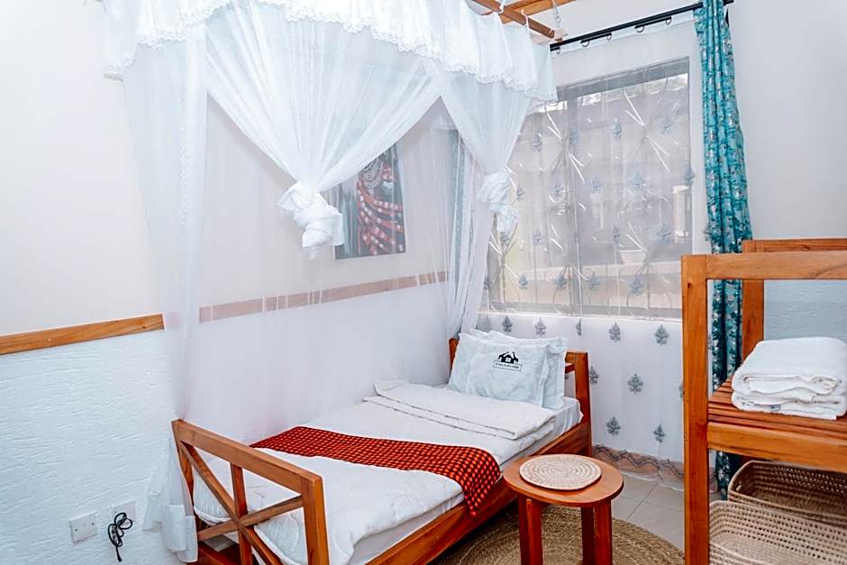 Arusha Giraffe Lodge