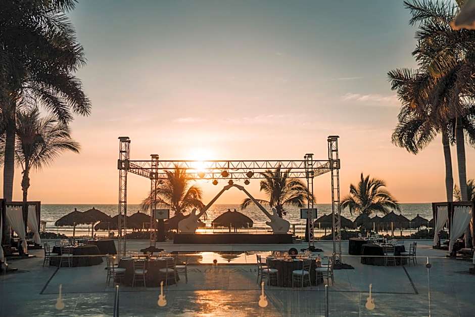 Hard Rock Hotel Vallarta - All Inclusive