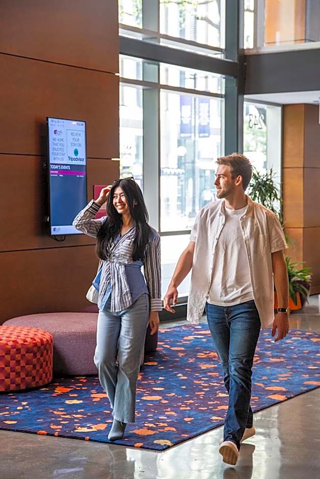 Aloft Chicago Mag Mile
