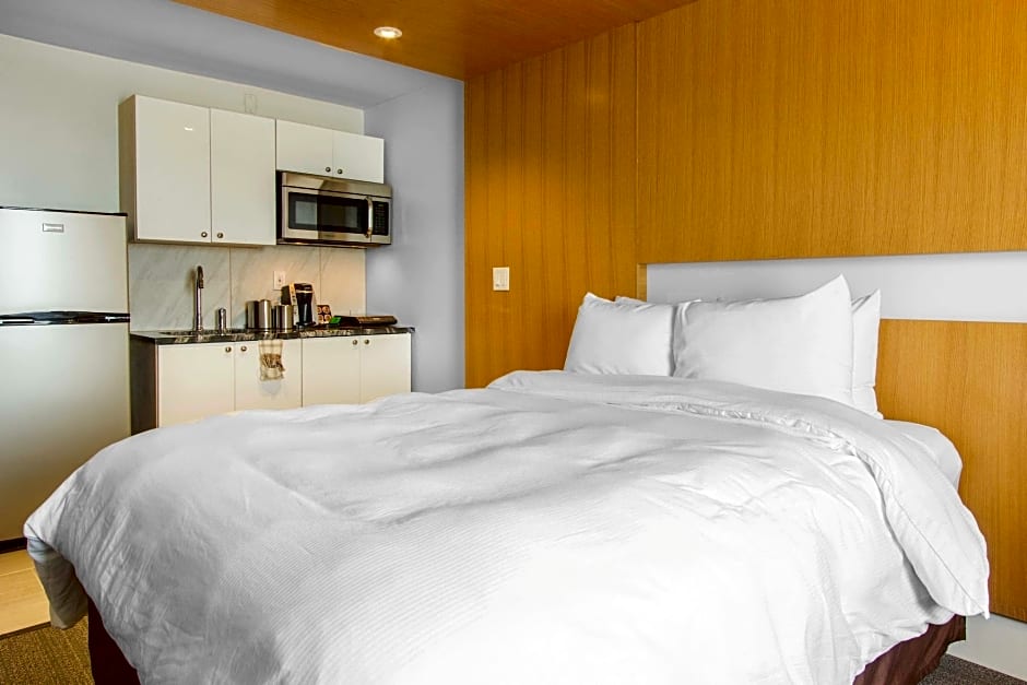 West Wing Boutique Hotel