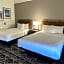 La Quinta Inn & Suites by Wyndham Houston Bush Iah South