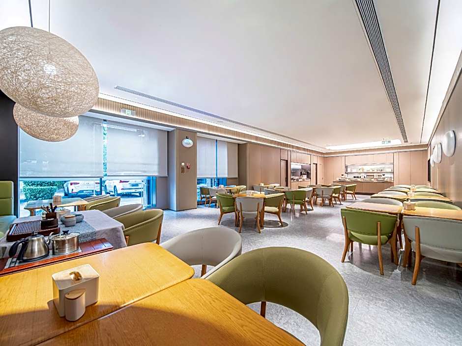 JI Hotel Xinxiang Municipal Government