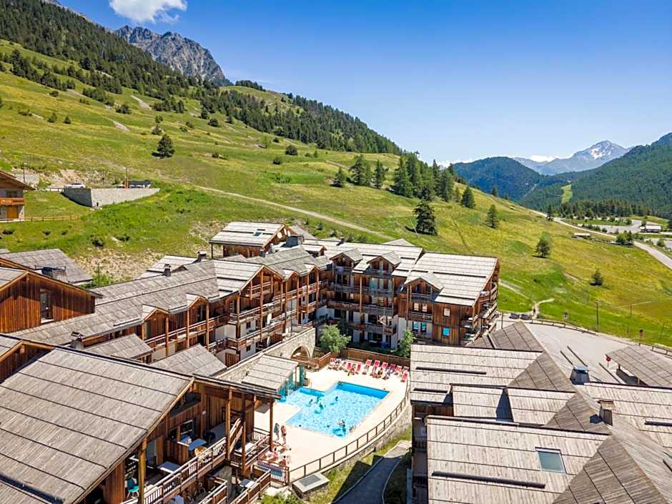 Résidence Club mmv Le Hameau des Airelles ****