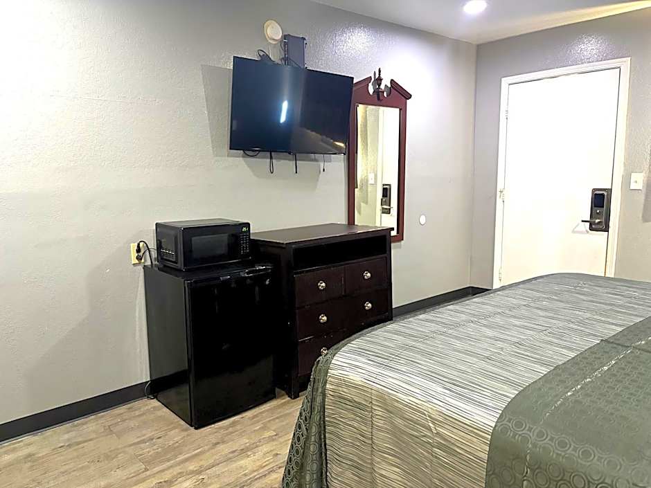 Coachman's Inn & Suites