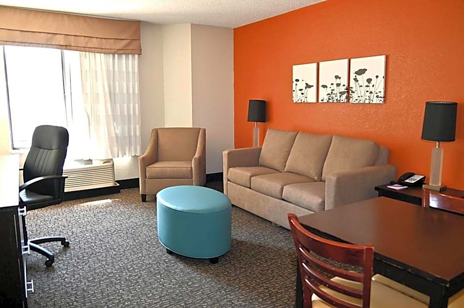 Sleep Inn & Suites Spring Lake - Fayetteville near Fort Bragg