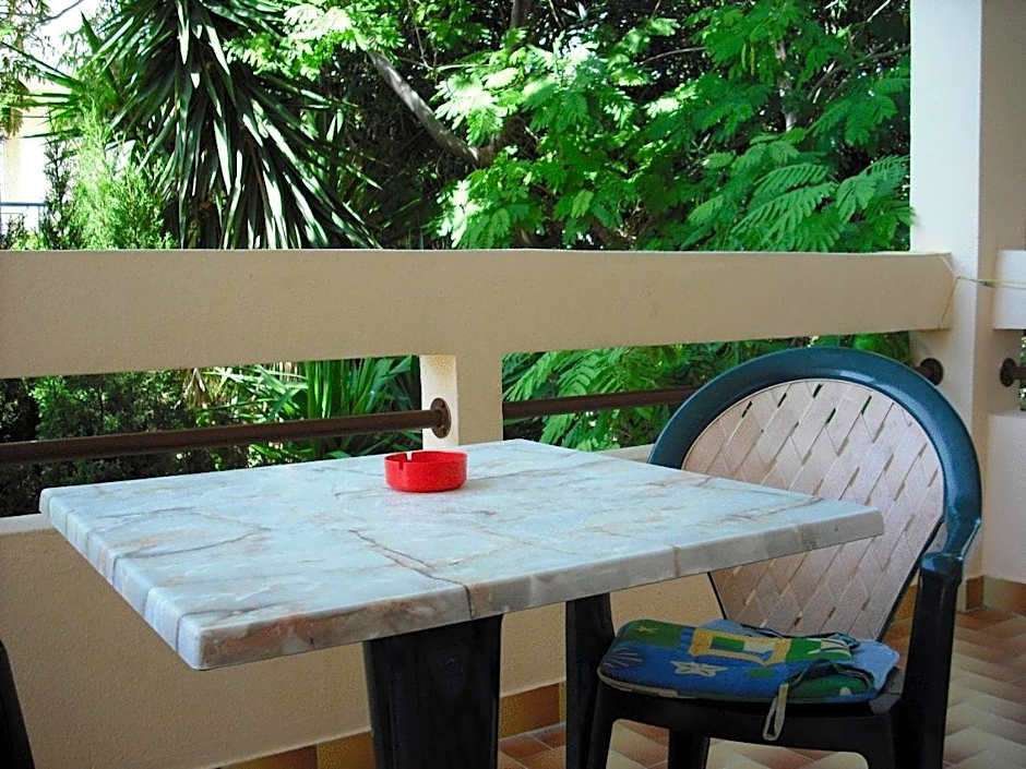 Summer Memories Aparthotel