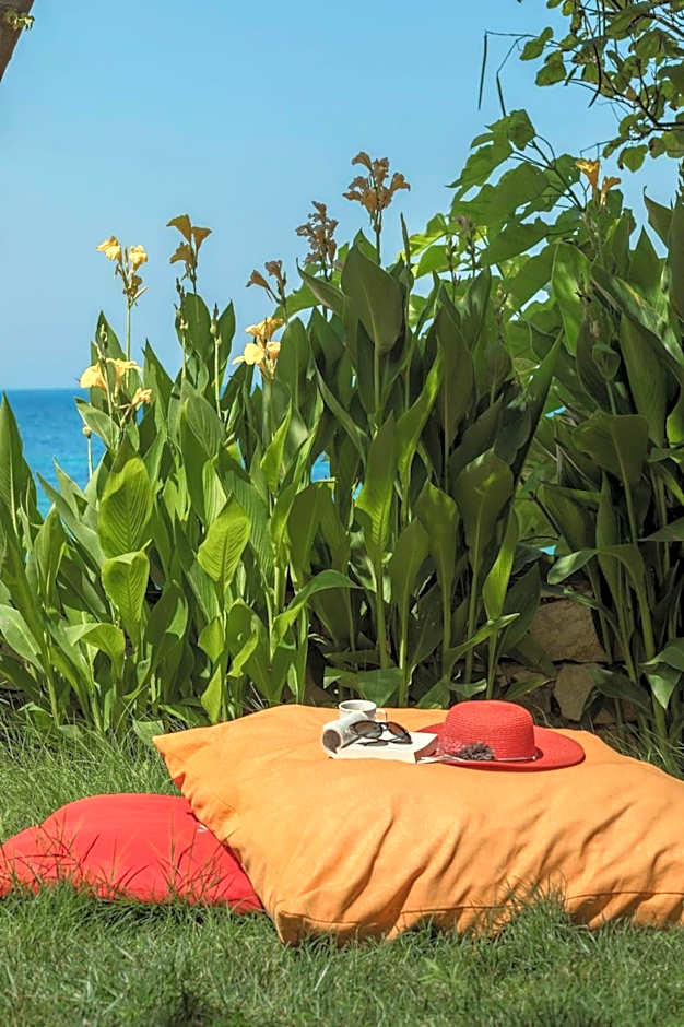 Troas Beach Hotel