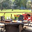Hilltop Manor Bed And Breakfast