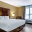 Comfort Inn & Suites At CrossPlex Village