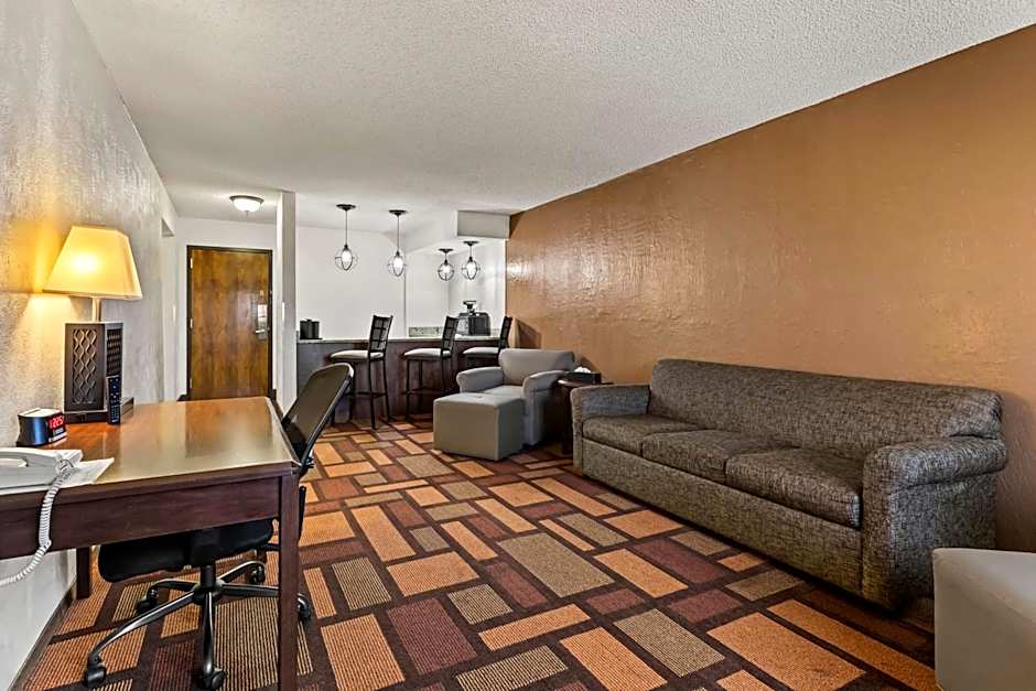 Best Western Tower West Lodge