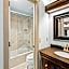 Enclave 309, Snowmass Ski-In/Ski-Out Condo w/Shared Pool/Hot Tub/Private Washer/Dryer/Gym/WiFi