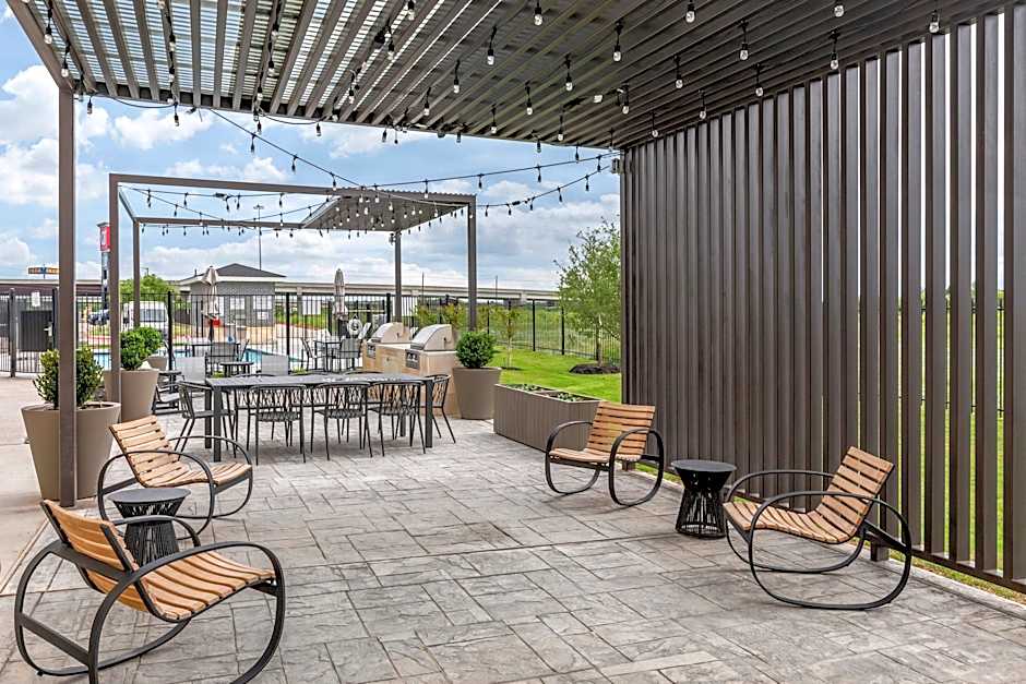 Staybridge Suites Dallas Grand Prairie By IHG
