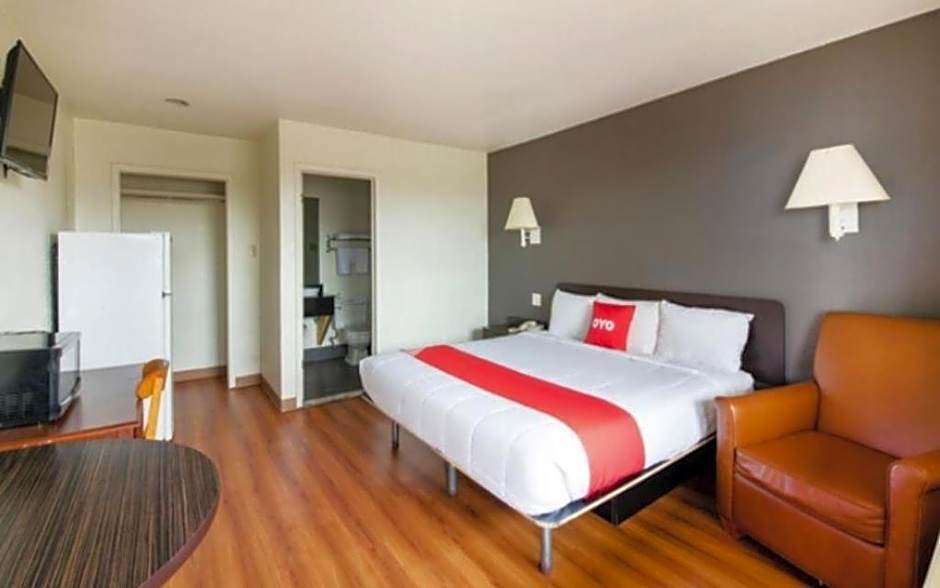 OYO Hotel Irving DFW Airport North