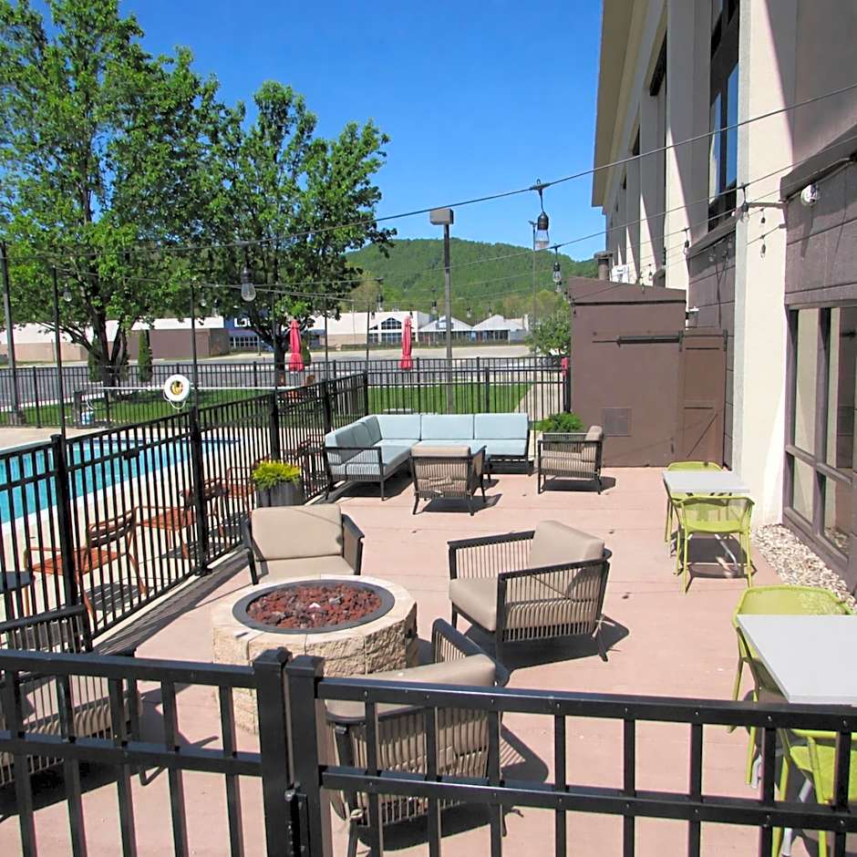 Hampton Inn Summersville