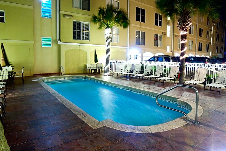 Desoto Beach Hotel