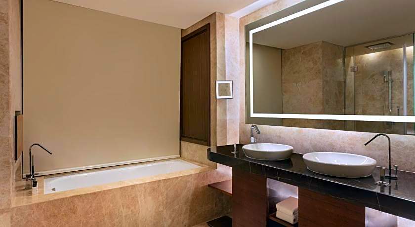 Sheraton Grand Bengaluru Whitefield Hotel & Convention Center