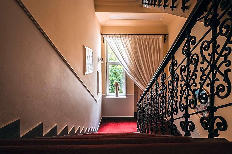 Hotel Julian
