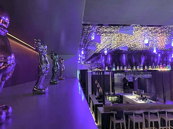 Weilaideng Hotel (Guangzhou Zhujiang New Town Jinan University Store)