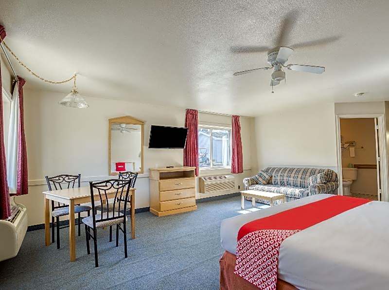 OYO Hotel Baton Rouge Mid City