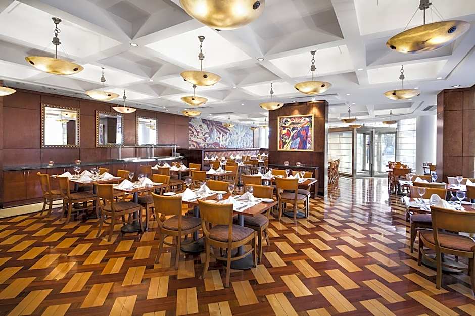 DoubleTree by Hilton Buenos Aires