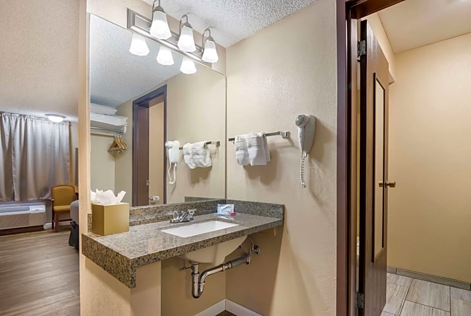 SureStay Plus Hotel by Best Western Reno Airport