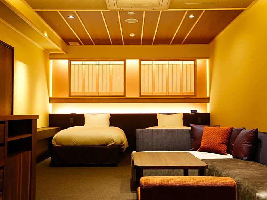 Awaji Hamarikyu Takumi