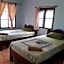 Jungle Hut Bungalows & Hotel