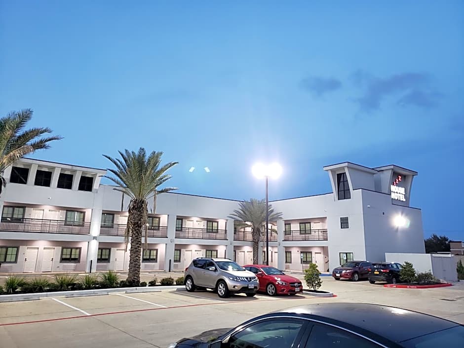 House Hotel