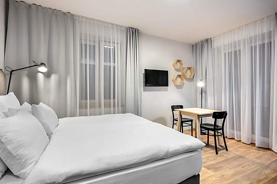 Pytloun Flat Hotel
