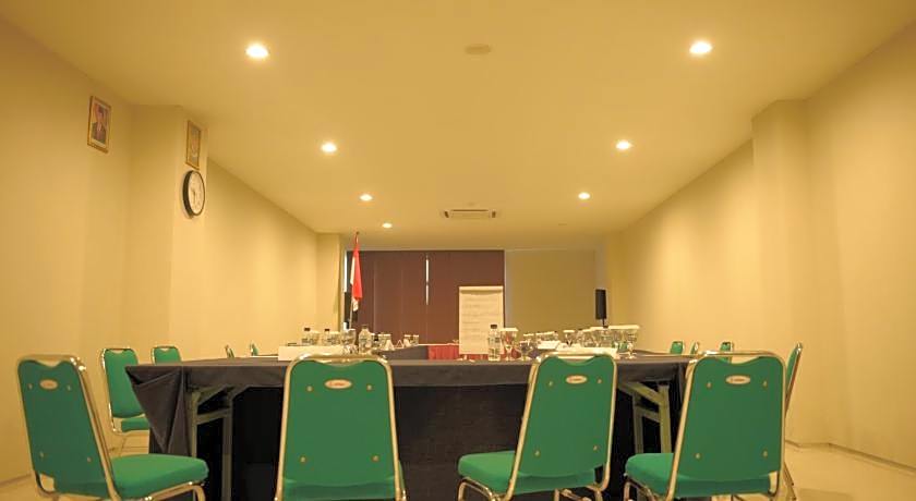 Lombok Plaza Hotel