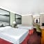 Upper Lake Inn & Suites