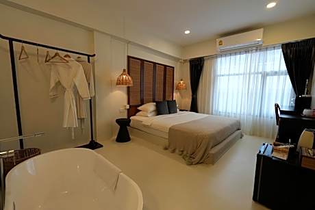 Double Room with Spa Bath