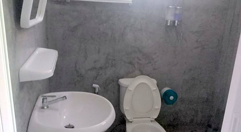 Green Happy Homestay 