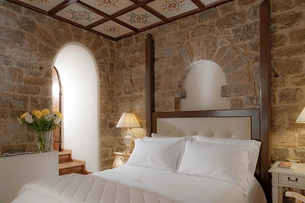 Golden Tower Hotel & Spa