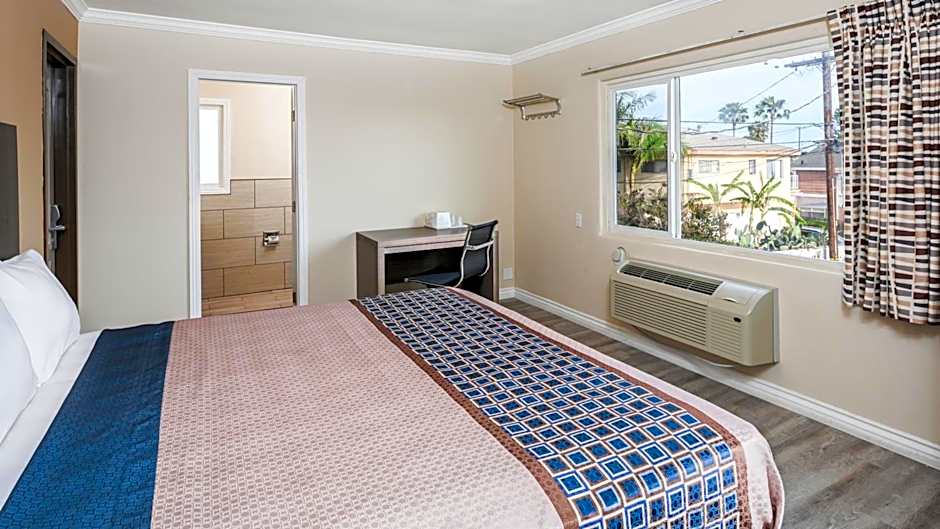 Sea Rock Inn - Long Beach