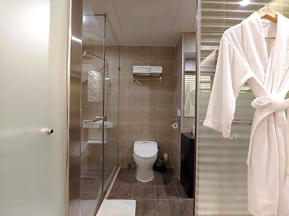 Jeju Irrua Hotel