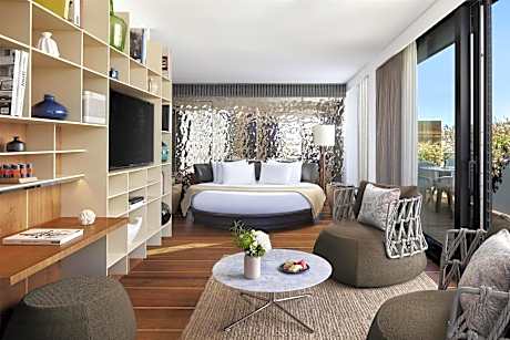 Penthouse Suite with Terrace