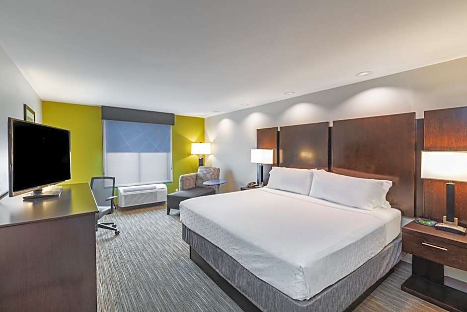 Holiday Inn Express Lakeway By IHG