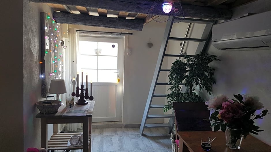 Le Mas Romantique avec Jacuzzi et Sauna privé