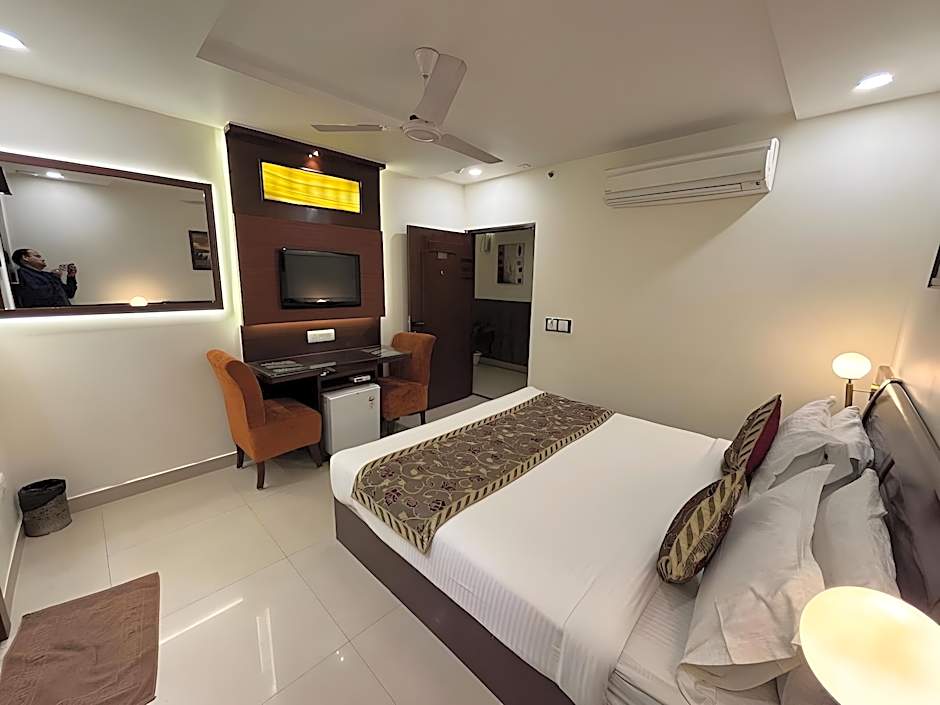 Hotel Taj Inn