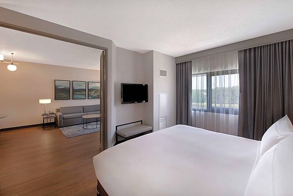 DoubleTree Suites By Hilton Raleigh-Durham