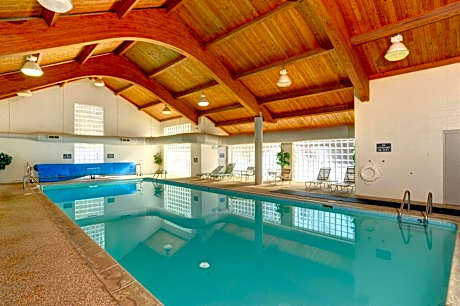 Aspen Ridge Condominiums by Vail Resorts