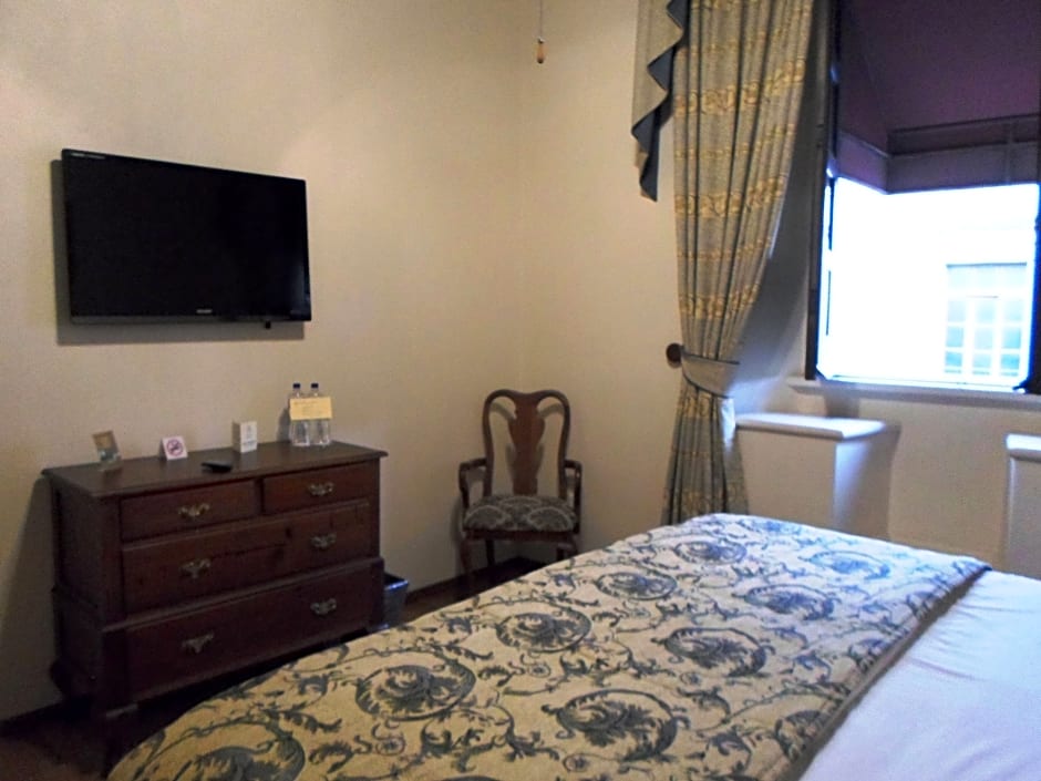 Hotel Virrey De Mendoza