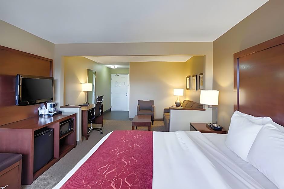 Comfort Suites Lincoln North