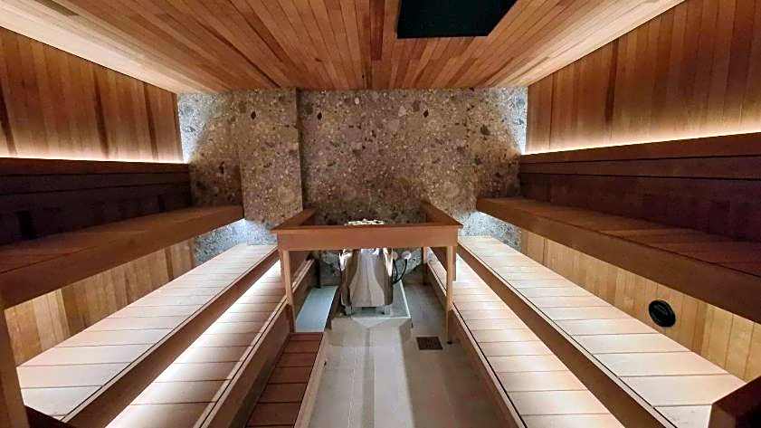 Majvik Congress Hotel